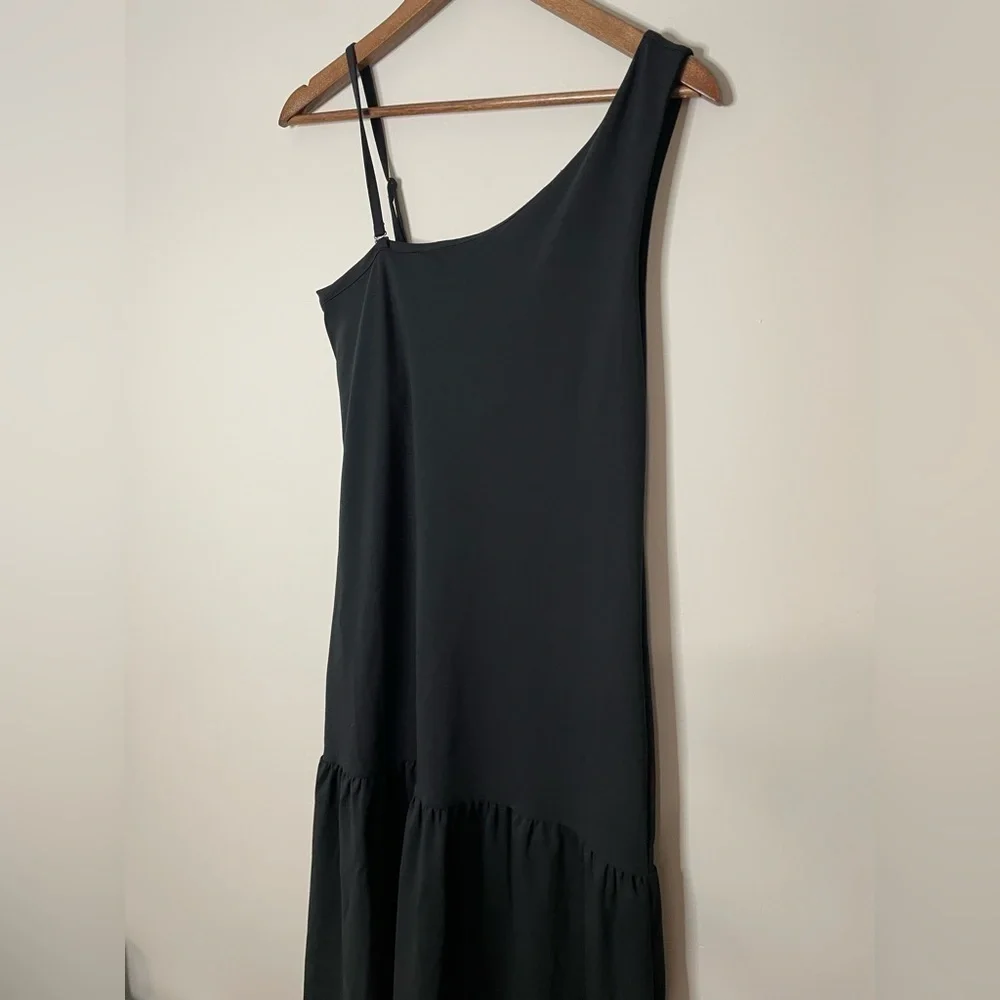 Banana Republic One Shoulder Ruffle Knit Midi Dress Black NWT - Picture 6 of 8